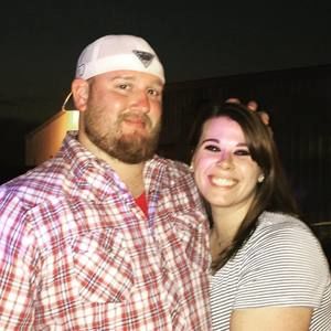 Meet your Posher, Hillary